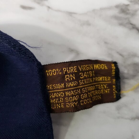 100 %PURE‎ VIRGIN WOOL Bandana Victorian Print Scar - Picture 7 of 10